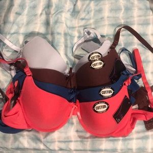 Brand new 34 C T-shirt bras.